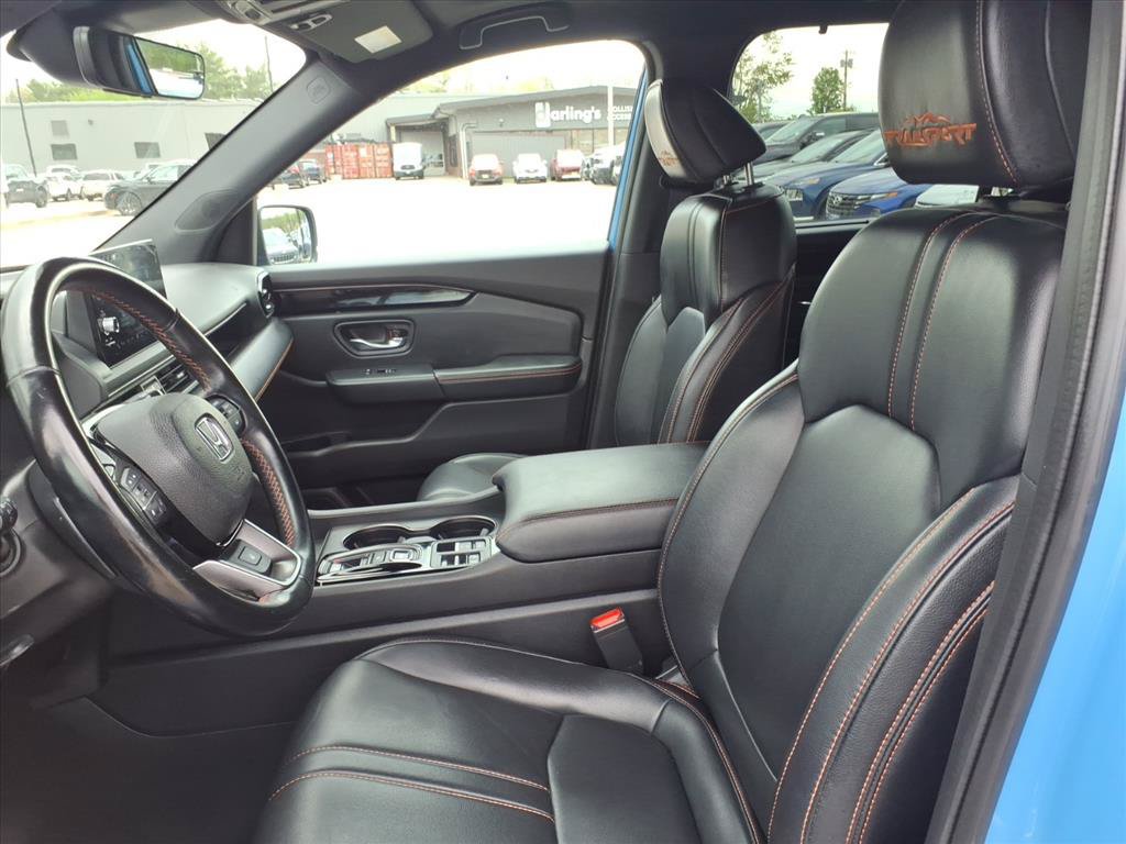 Used 2023 Honda Pilot TrailSport image 11