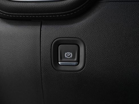 Used 2021 GMC Sierra 2500 Denali w/ Denali Ultimate Package image 27