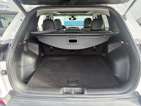 Used 2019 Jeep Cherokee Limited w/ Safetytec Group image 26