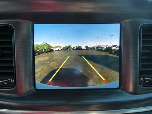 Used 2018 Dodge Charger R/T w/ Beats Audio Group RWD image 30