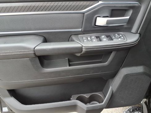 New 2026 RAM 2500 Big Horn AWD/4WD image 20