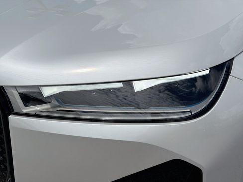 Used 2025 BMW iX M60 AWD/4WD image 9