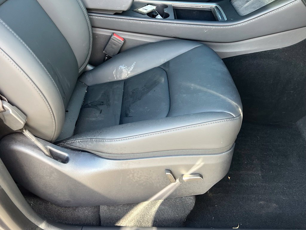 Used 2024 Tesla Model Y Performance AWD/4WD image 15