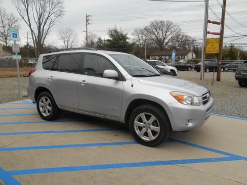Used 2008 Toyota RAV4 Limited image 19