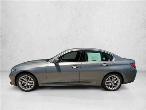 Used 2025 BMW 330i xDrive Sedan w/ Convenience Package AWD/4WD image 5