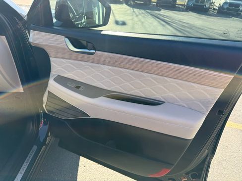 Used 2021 Hyundai Palisade Calligraphy w/ Winter Package image 14