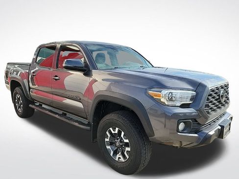 Used 2021 Toyota Tacoma TRD Off-Road image 7