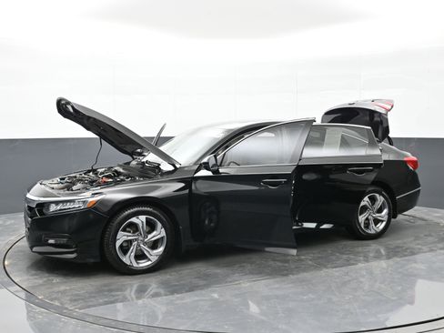 Used 2018 Honda Accord EX-L image 49