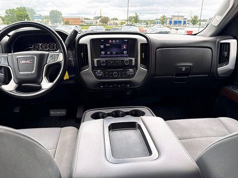 Used 2015 GMC Sierra 1500 SLE w/ SLE Value Package AWD/4WD image 7