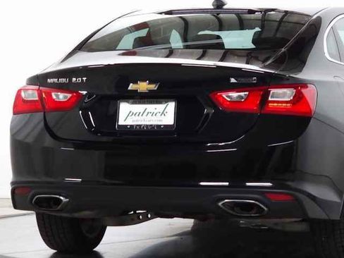 Used 2018 Chevrolet Malibu Premier image 11