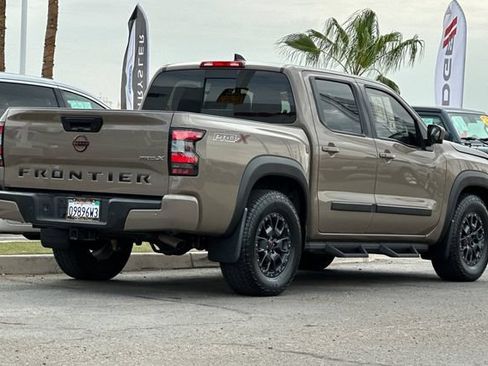 Used 2023 Nissan Frontier Pro-X w/ Pro-X Premium Package RWD image 3