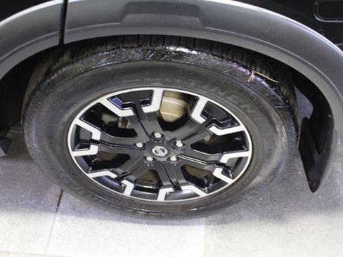 Used 2019 Nissan Pathfinder SL image 38