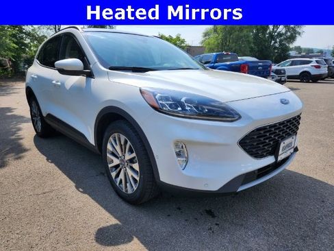 Used 2020 Ford Escape Titanium w/ Titanium Premium Package 2.0 image 10