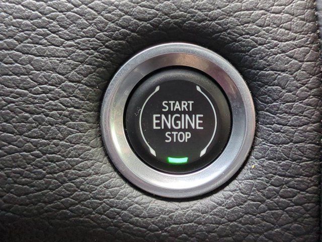 Used 2023 GMC Yukon Denali AWD/4WD image 27