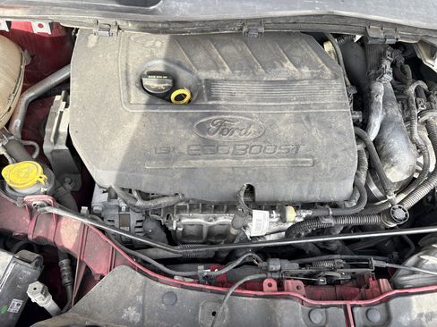 Used 2018 Ford Escape SEL image 32