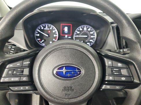 Used 2025 Subaru Crosstrek 2.5i Premium AWD/4WD image 24