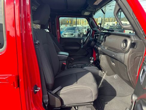 Used 2021 Jeep Gladiator Sport w/ Trailer Tow Package image 16