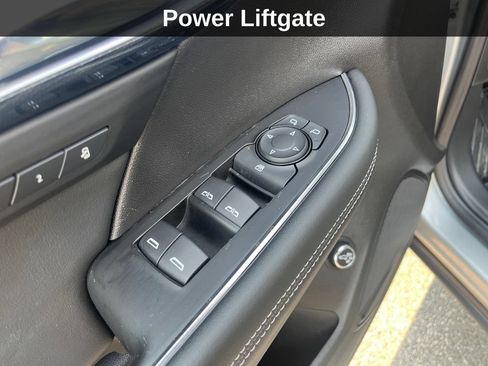 Used 2023 Buick Envision Essence AWD/4WD image 15