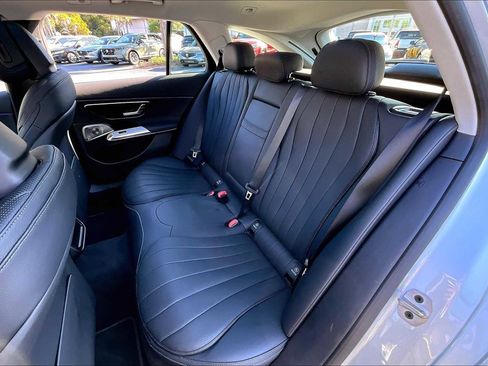 Used 2025 Mercedes-Benz E 450 4MATIC All-Terrain Wagon image 36