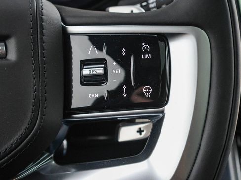 New 2025 Land Rover Range Rover SE image 35