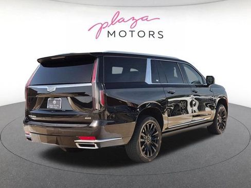 Used 2023 Cadillac Escalade ESV Premium Luxury Platinum w/ LPO, Radiant Package AWD/4WD image 5