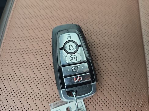 New 2026 Ford Expedition Max King Ranch image 38