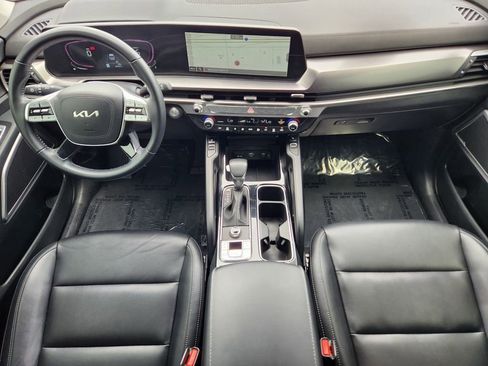 Certified 2024 Kia Telluride S w/ S Sunroof Package FWD image 25