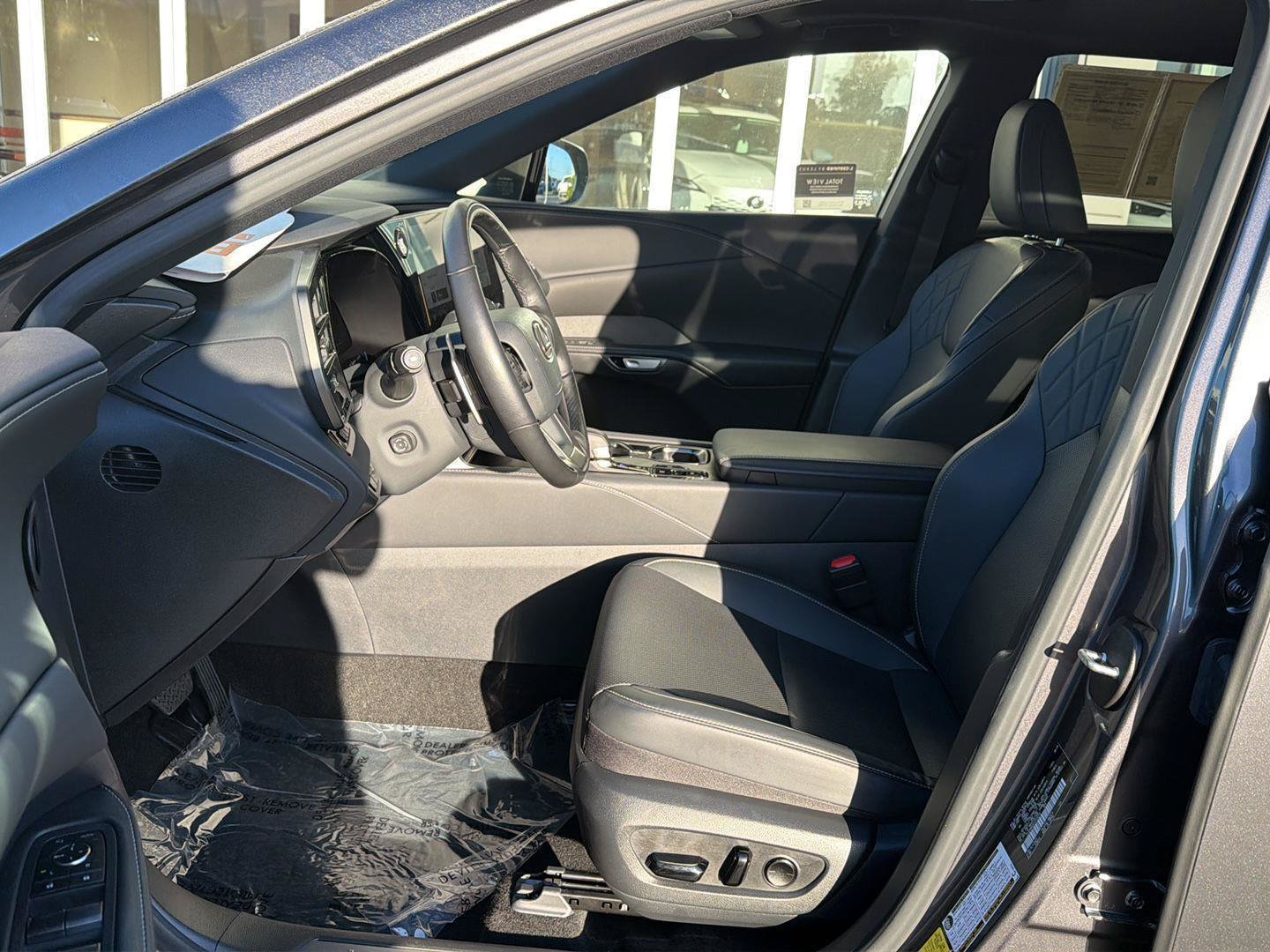 Certified 2025 Lexus RX 350 Premium w/ Accessory Package (Z1) FWD image 42