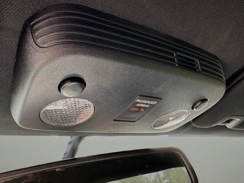 Used 2019 Ford Mustang GT Premium image 20