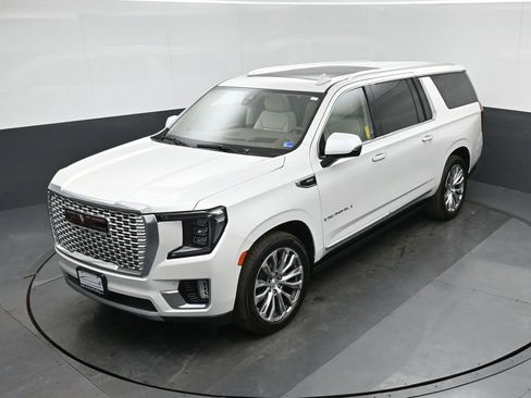 Used 2021 GMC Yukon XL Denali w/ Denali Ultimate Package image 80