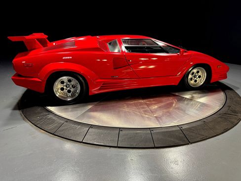 Used 1989 Lamborghini Countach Coupe RWD image 6