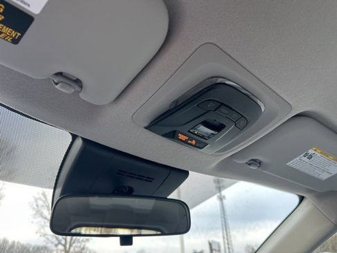 New 2026 Toyota Corolla Cross L image 29