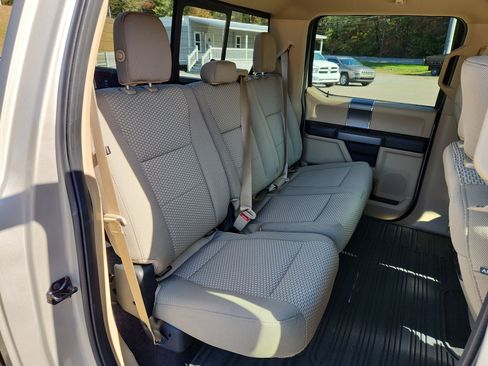 Used 2018 Ford F150 XLT w/ Equipment Group 302A Luxury image 43