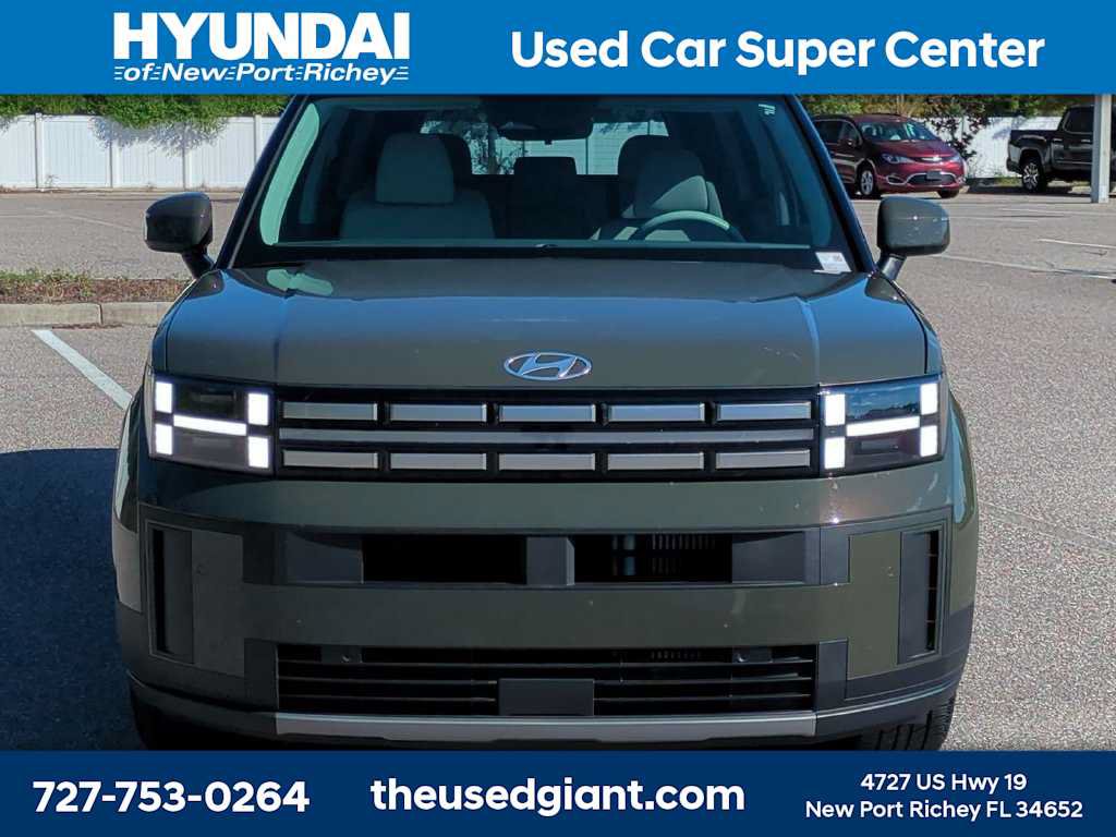 Used 2025 Hyundai Santa Fe SEL FWD image 8