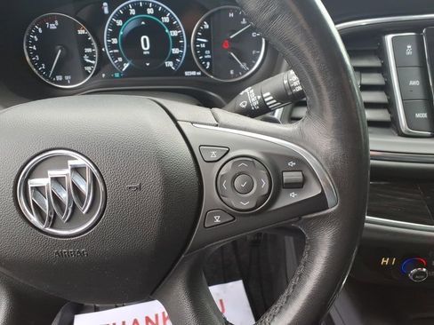 Used 2019 Buick Enclave Avenir w/ Avenir Technology Package AWD/4WD image 22