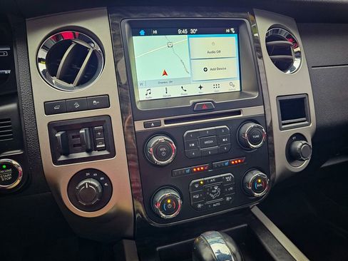 Used 2017 Ford Expedition Limited w/ Equipment Group 301A image 23