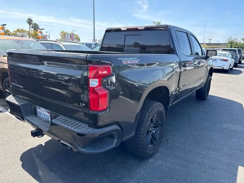 Used 2020 Chevrolet Silverado 1500 LT Trail Boss AWD/4WD image 19