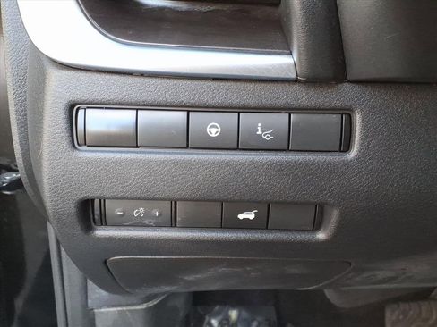 Certified 2023 Nissan Rogue Platinum w/ Platinum Premium Package image 17