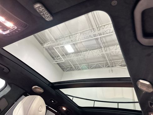 Used 2023 Mercedes-Benz GLS 63 AMG 4MATIC image 33