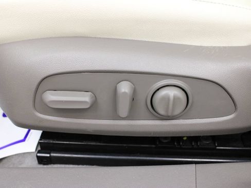 Used 2024 Chevrolet Malibu LT FWD image 20