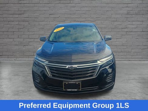 Used 2024 Chevrolet Equinox LS w/ LS Convenience Package AWD/4WD image 2