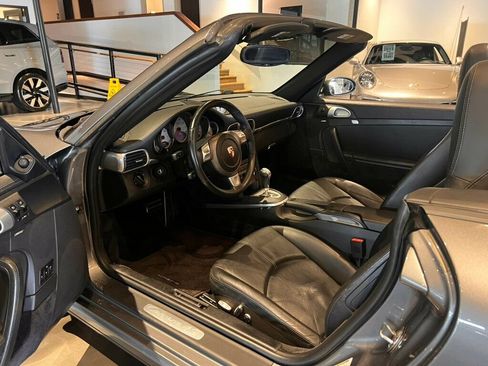 Used 2007 Porsche 911 Cabriolet image 19