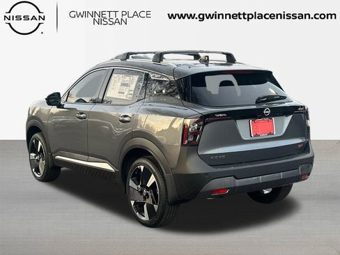 New 2026 Nissan Kicks SR image 7