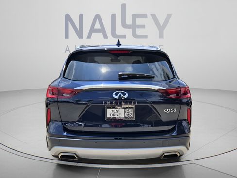 Used 2023 INFINITI QX50 Luxe FWD image 8