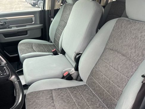 Used 2019 RAM 1500 Big Horn image 34