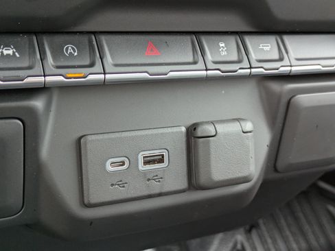 Used 2022 Chevrolet Silverado 1500 W/T w/ WT Value Package RWD image 20