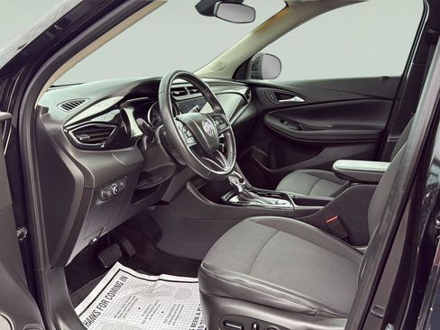 Used 2021 Buick Encore GX Preferred w/ Cold Weather Comfort Package FWD image 9