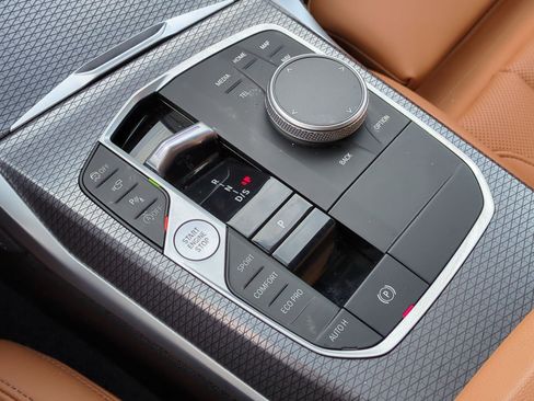 Used 2025 BMW M440i image 26