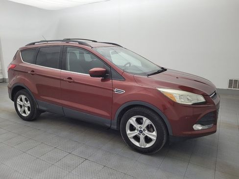 Used 2016 Ford Escape SE w/ Equipment Group 201A image 11