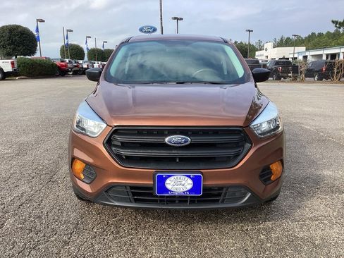 Used 2017 Ford Escape S image 2
